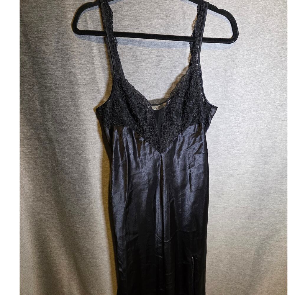 VTG 90s Victorias Secret Black Lace Satin Slip Dress Nightgown Bridal Romantic